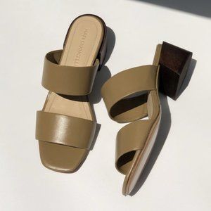Mari Giudicelli Asami Sandals in Caqui size 37